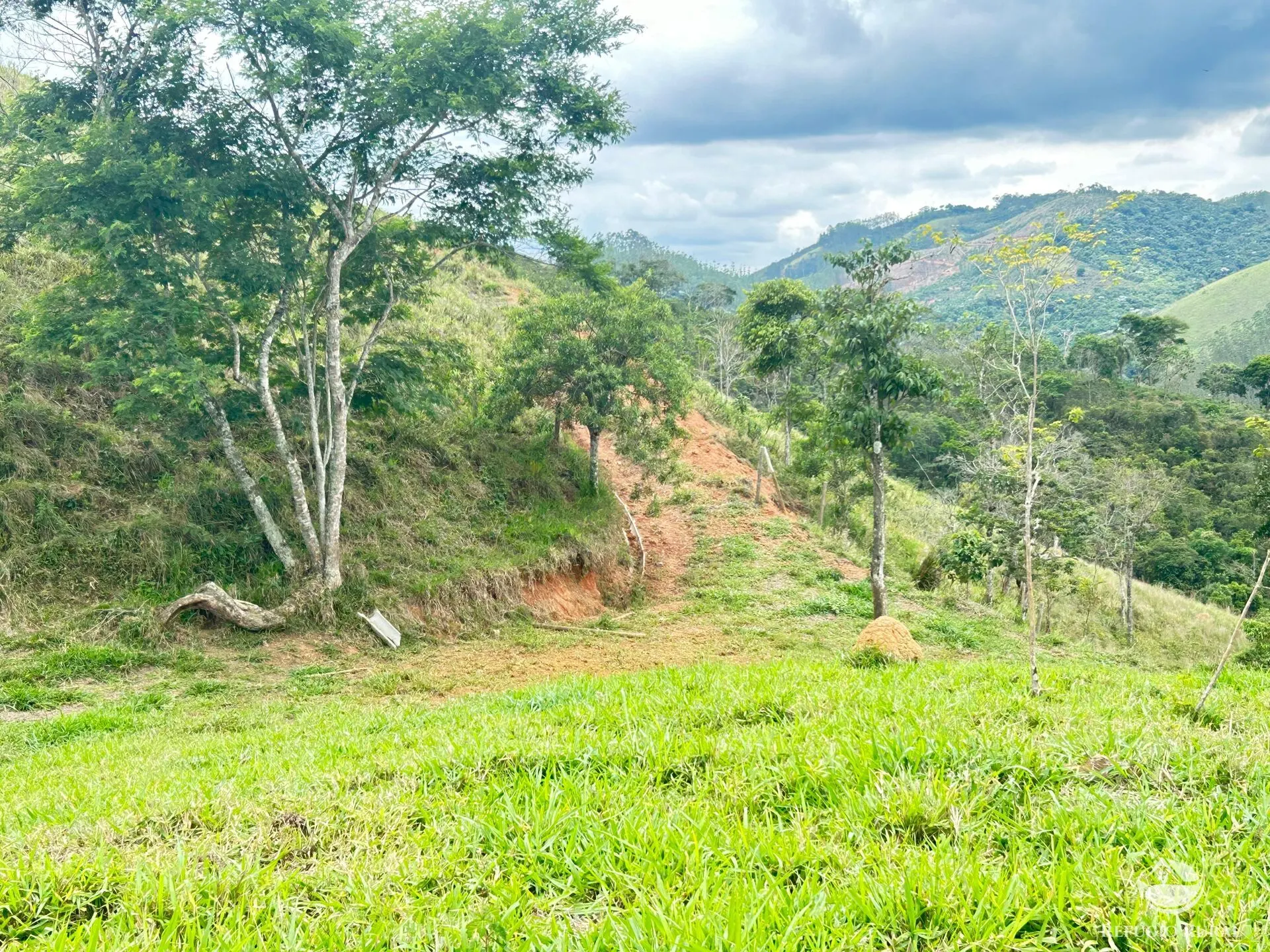 Terreno à venda de 2 ha em São José dos Campos, SP, Brasil