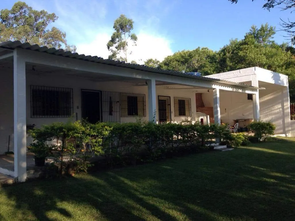 Chácara à venda de 2.300 m² em Mogi das Cruzes, SP, Brasil
