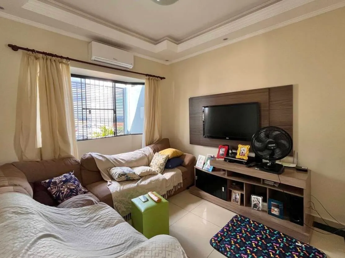 Casa à venda de 200 m² em Piraju, SP, Brasil