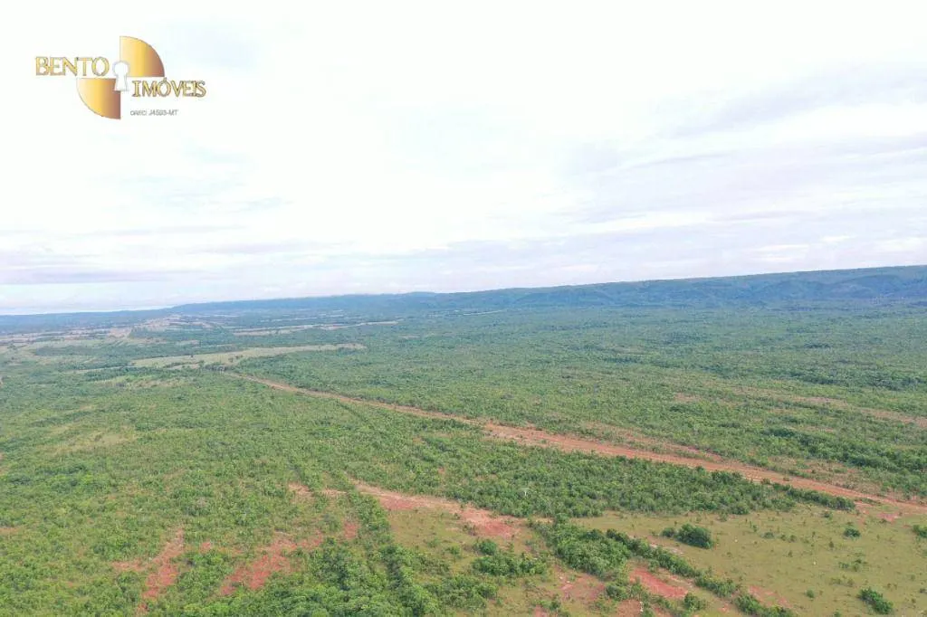 Fazenda à venda de 2.993 ha em Rosário Oeste, MT, Brasil
