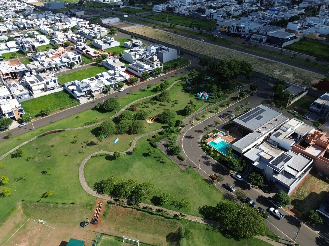 Terreno à venda de 250 m² em Hortolândia, SP, Brasil