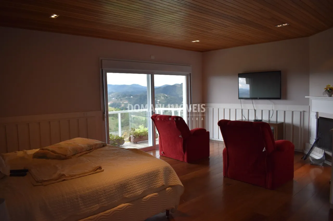 Casa à venda de 3.050 m² em Campos do Jordão, SP, Brasil