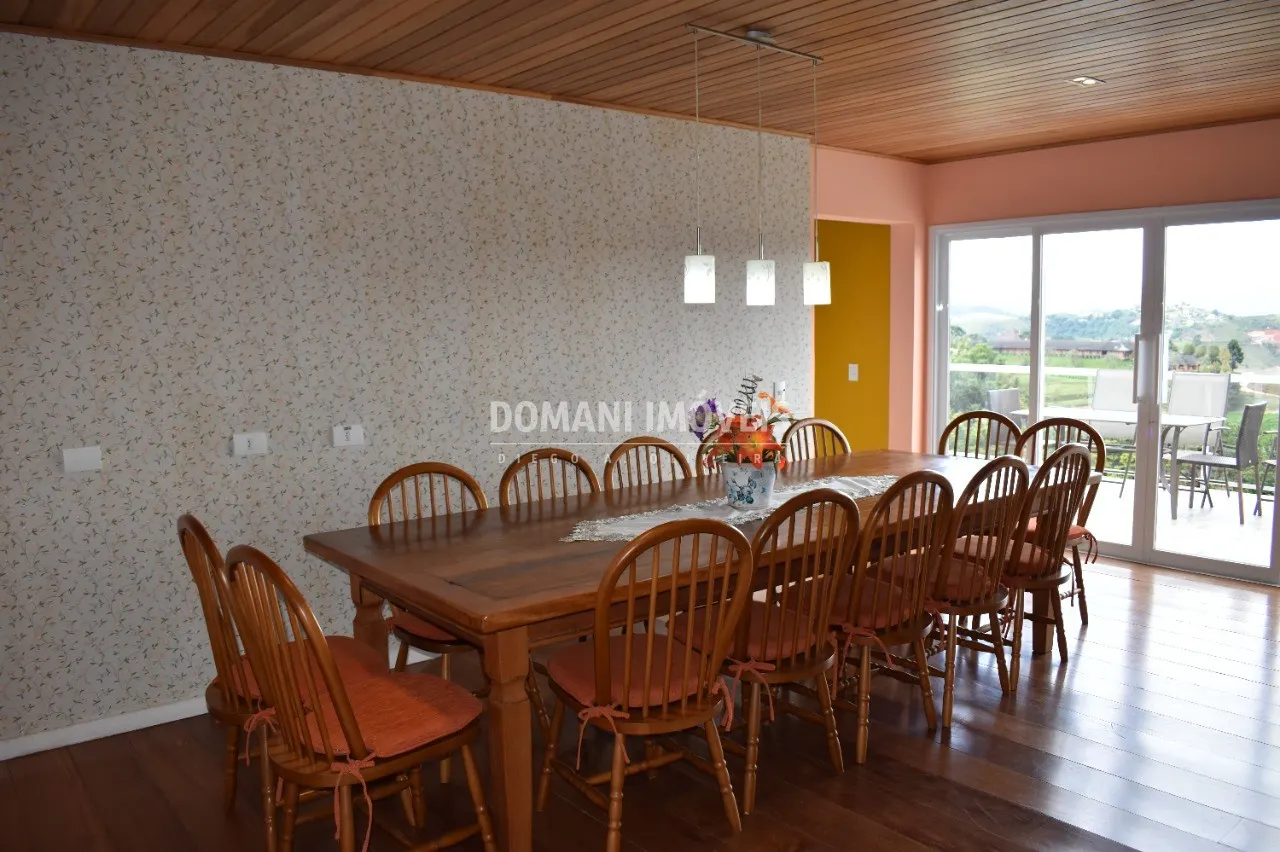 Casa à venda de 3.050 m² em Campos do Jordão, SP, Brasil
