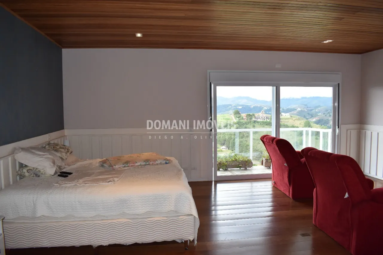 Casa à venda de 3.050 m² em Campos do Jordão, SP, Brasil