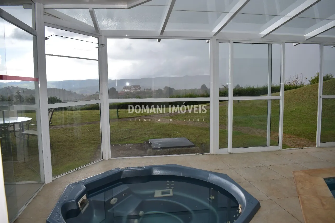 Casa à venda de 3.050 m² em Campos do Jordão, SP, Brasil