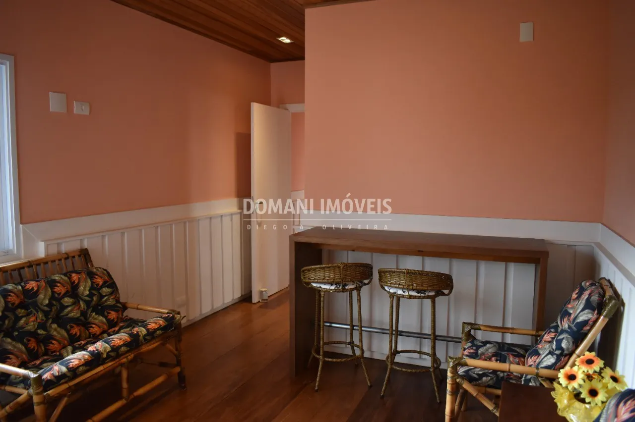 Casa à venda de 3.050 m² em Campos do Jordão, SP, Brasil