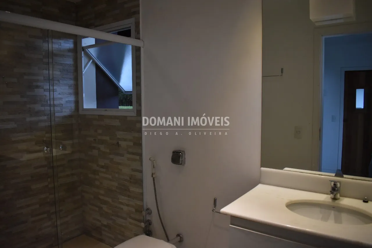 Casa à venda de 3.050 m² em Campos do Jordão, SP, Brasil
