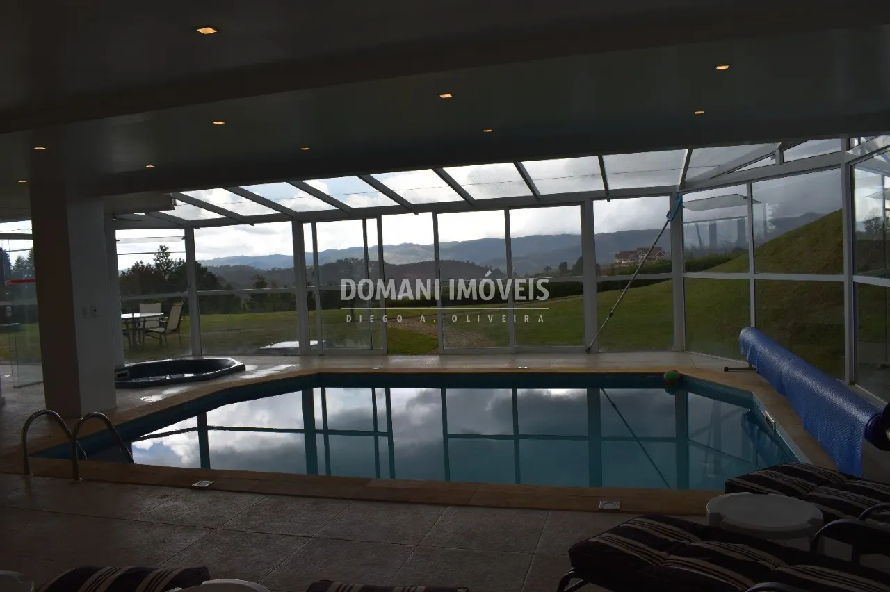 Casa à venda de 3.050 m² em Campos do Jordão, SP, Brasil