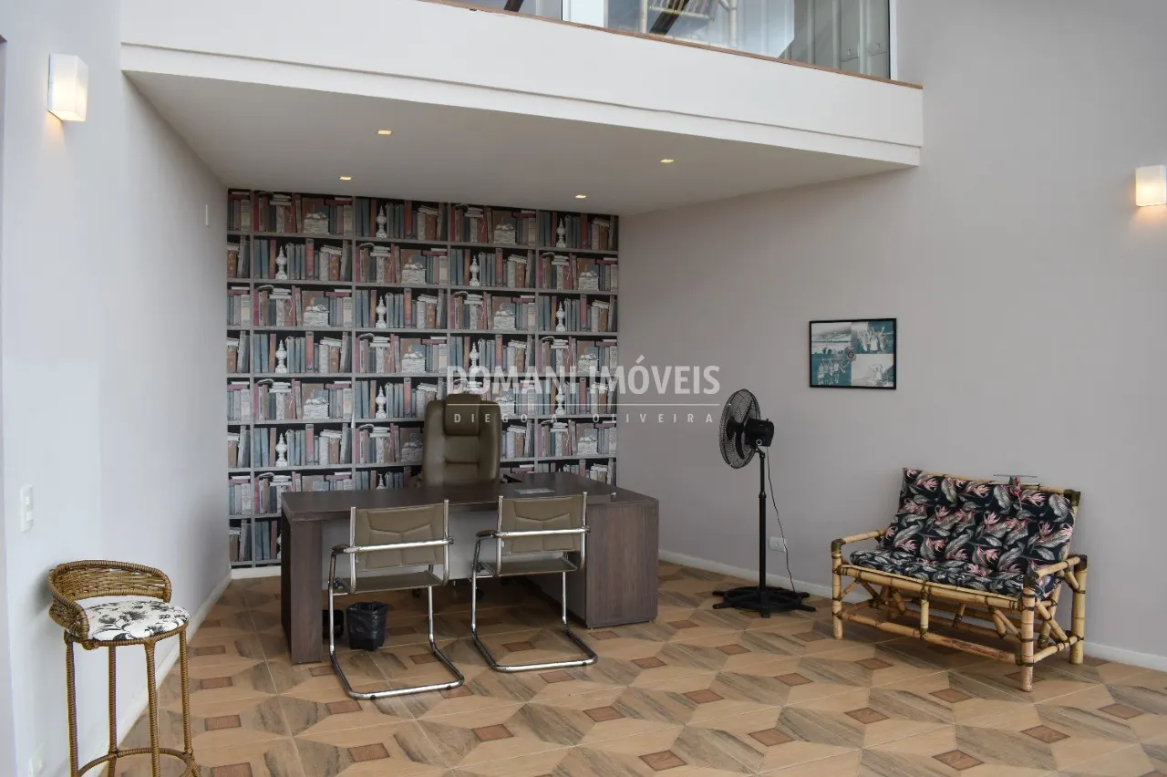 Casa à venda de 3.050 m² em Campos do Jordão, SP, Brasil