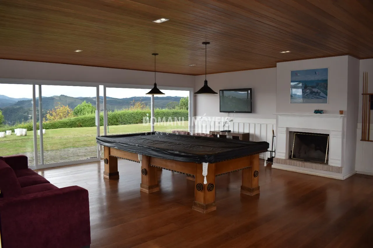 Casa à venda de 3.050 m² em Campos do Jordão, SP, Brasil