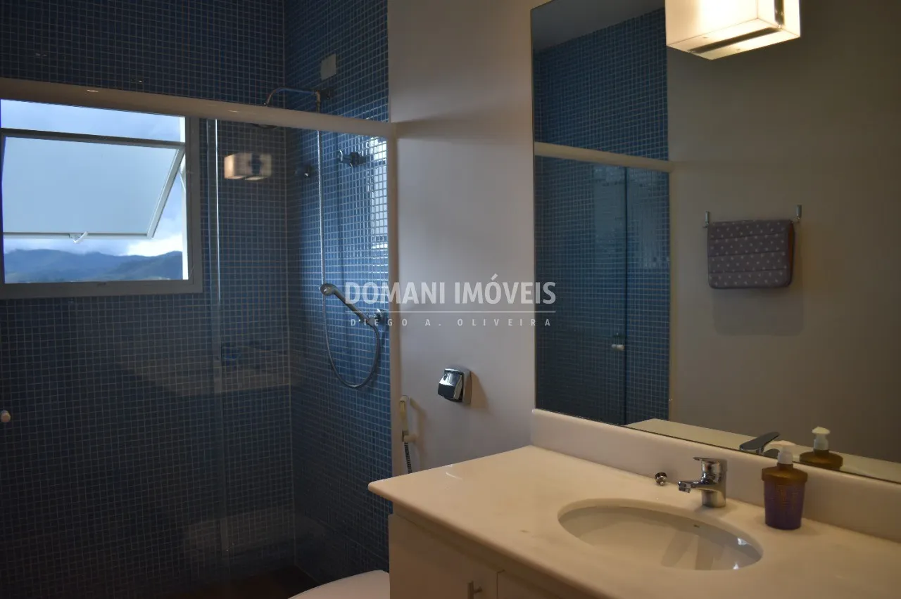 Casa à venda de 3.050 m² em Campos do Jordão, SP, Brasil