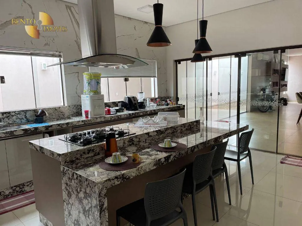 Casa à venda de 675 m² em Tangará da Serra, MT, Brasil