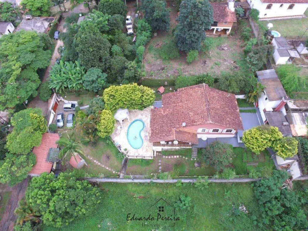 Fazenda à venda de 1.120 ha em Embu das Artes, SP, Brasil