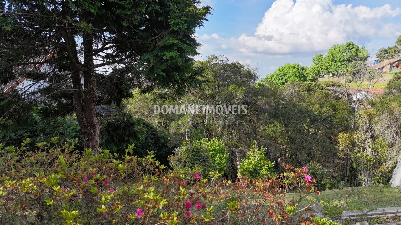 Terreno à venda de 1.395 m² em Campos do Jordão, SP, Brasil