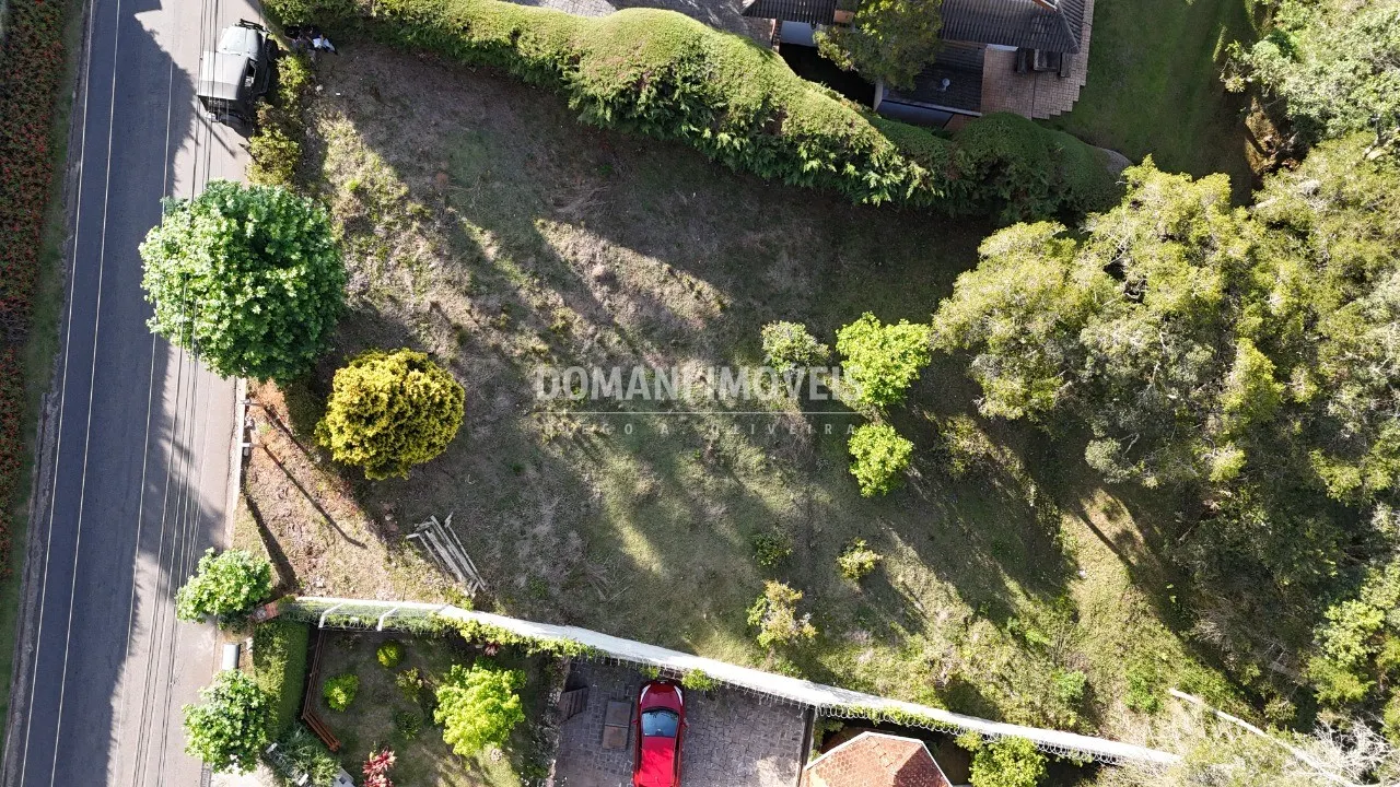 Terreno à venda de 1.395 m² em Campos do Jordão, SP, Brasil