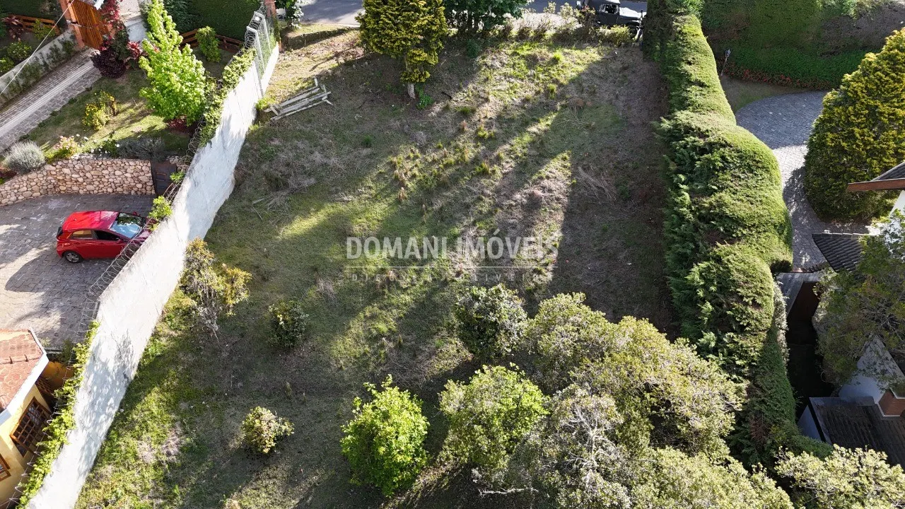 Terreno à venda de 1.395 m² em Campos do Jordão, SP, Brasil