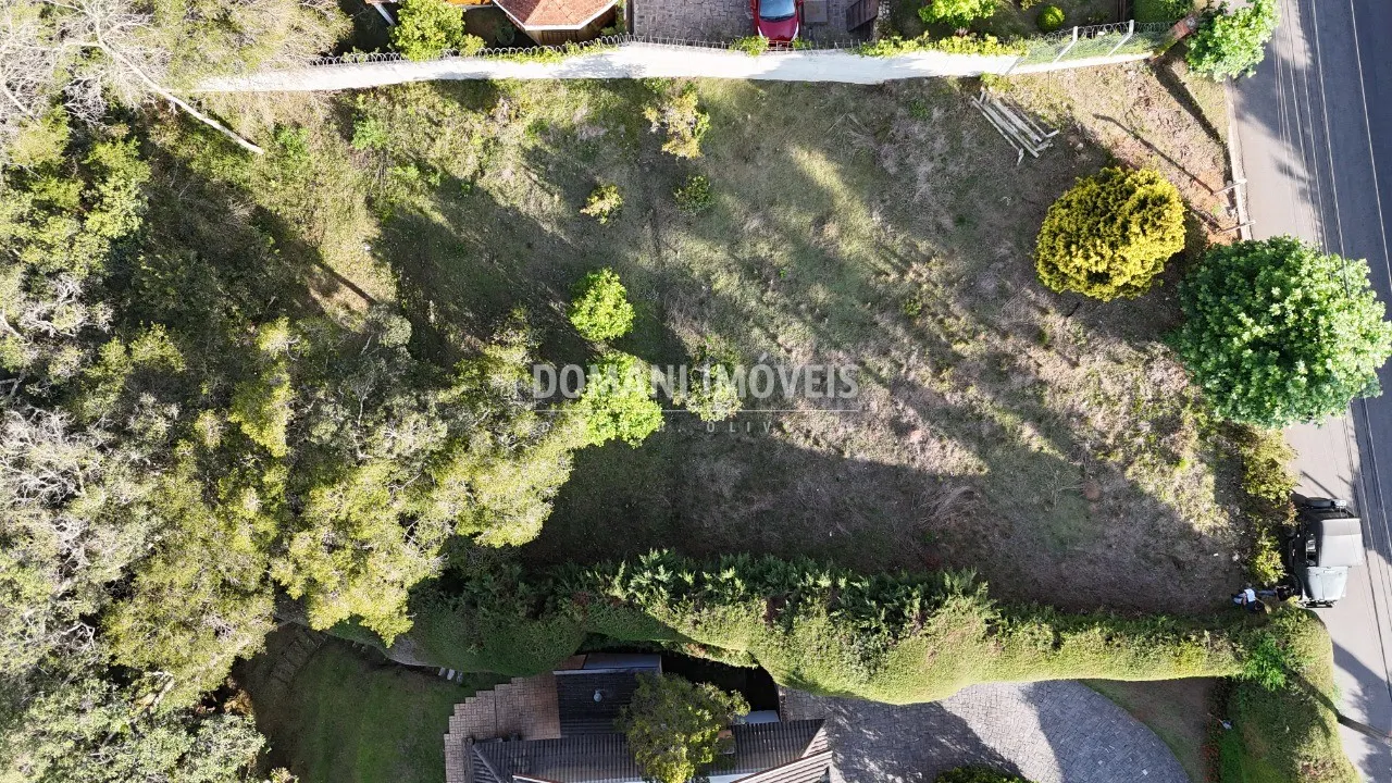 Terreno à venda de 1.395 m² em Campos do Jordão, SP, Brasil