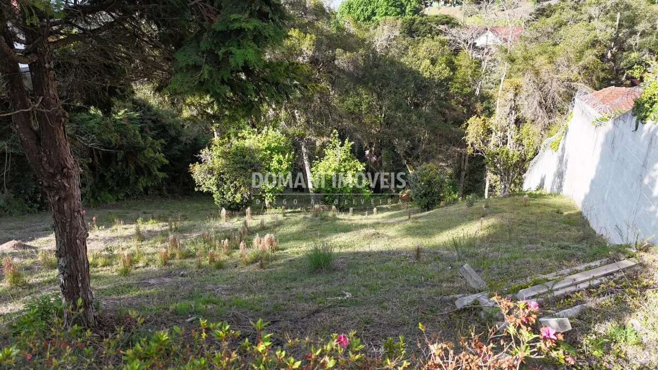 Terreno à venda de 1.395 m² em Campos do Jordão, SP, Brasil