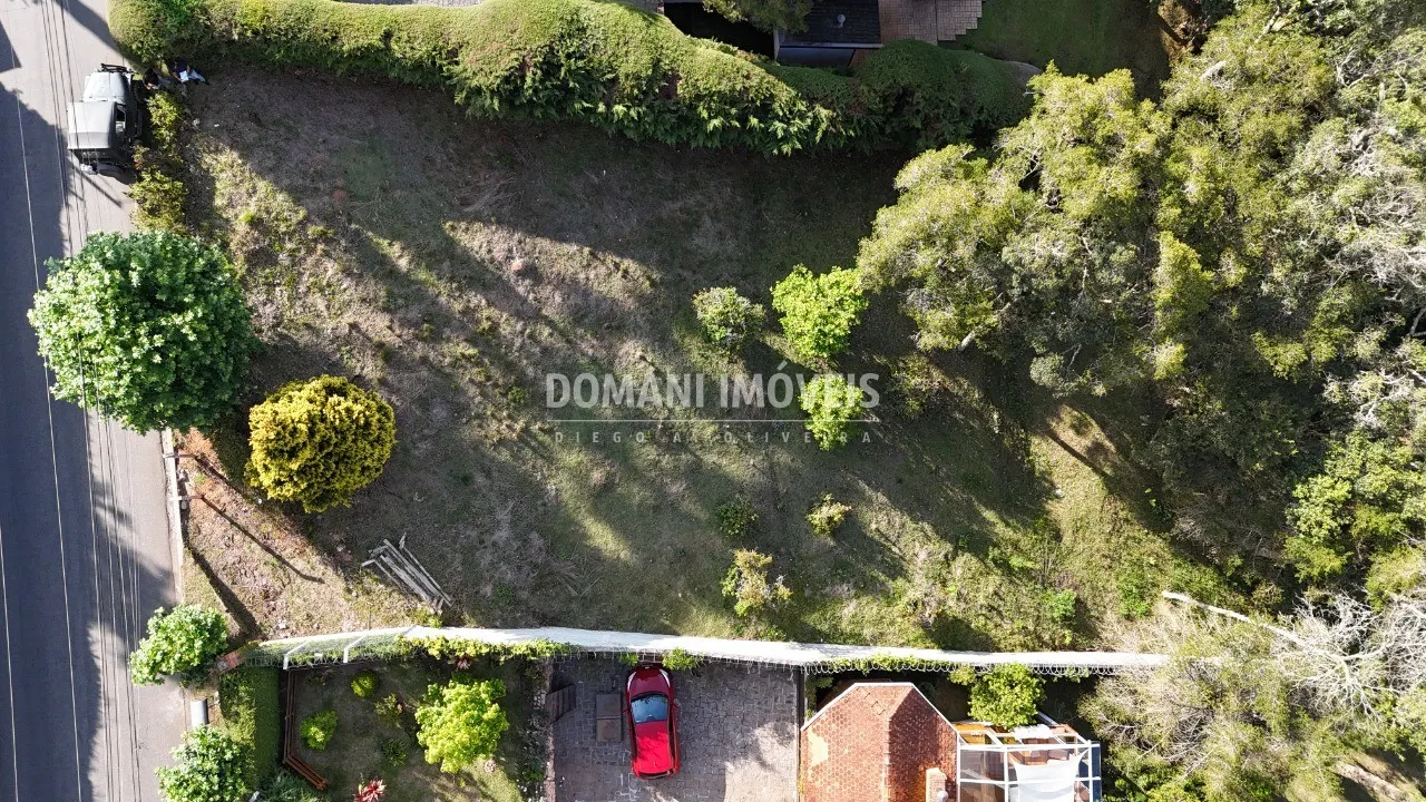 Terreno à venda de 1.395 m² em Campos do Jordão, SP, Brasil