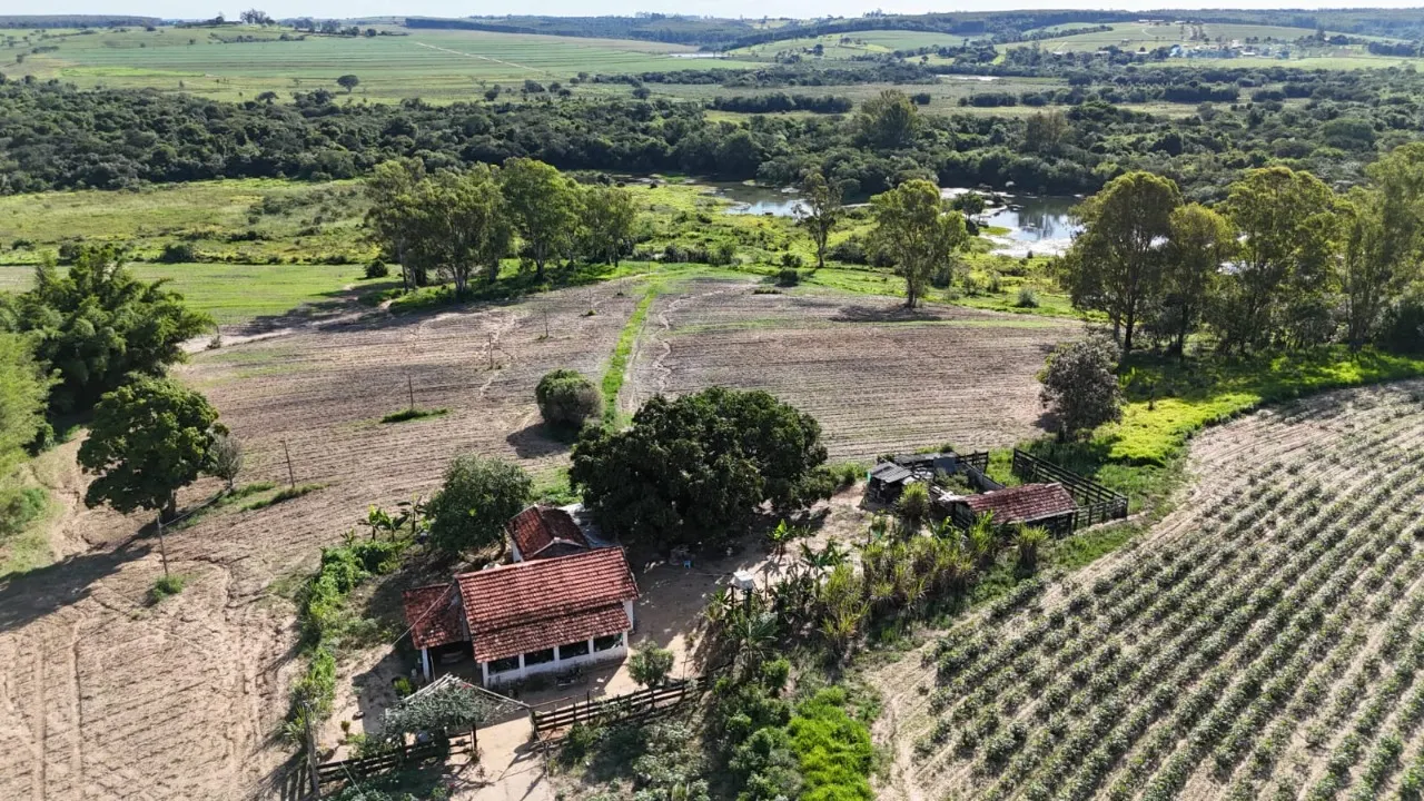 Fazenda à venda de 30 ha em Capela do Alto, SP, Brasil