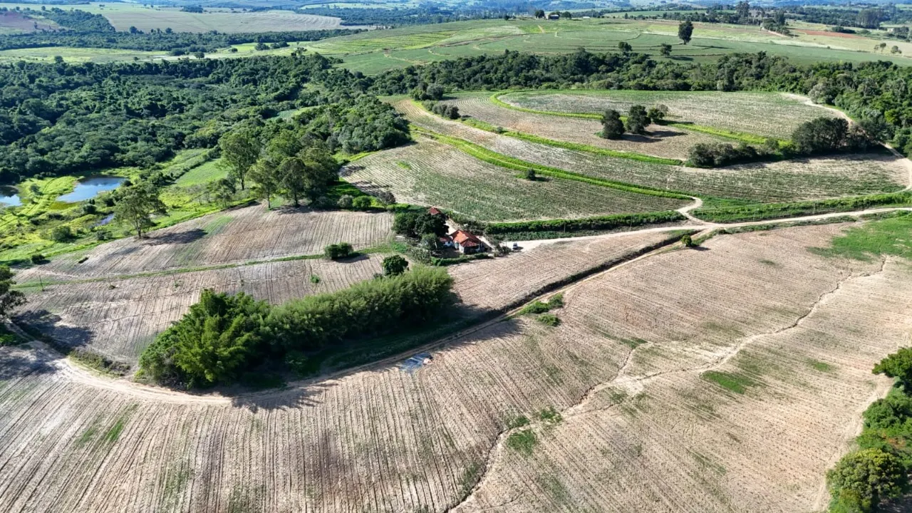 Fazenda à venda de 30 ha em Capela do Alto, SP, Brasil