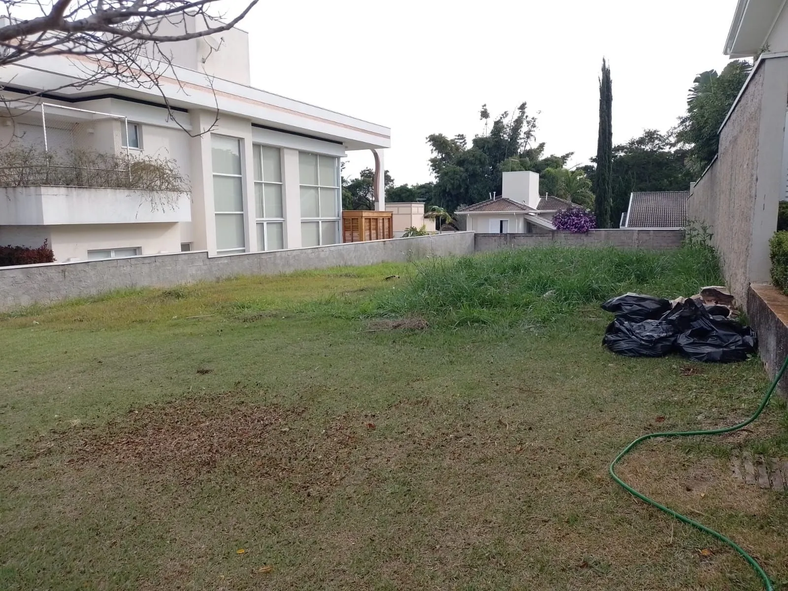 Terreno à venda de 503 m² em Valinhos, SP, Brasil