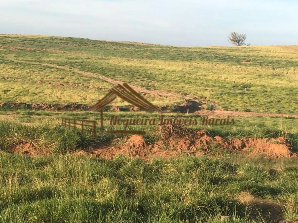 Fazenda à venda de 111 ha em Águas de Santa Bárbara, SP, Brasil