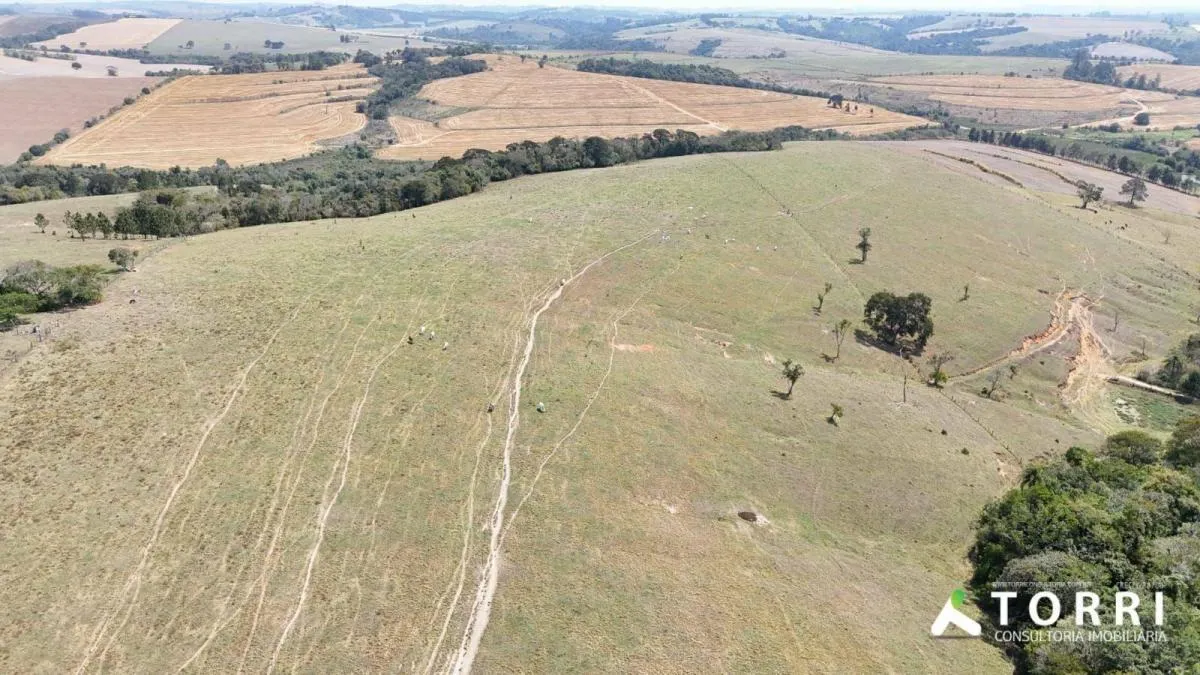 Sítio à venda de 25 ha em São Miguel Arcanjo, SP, Brasil