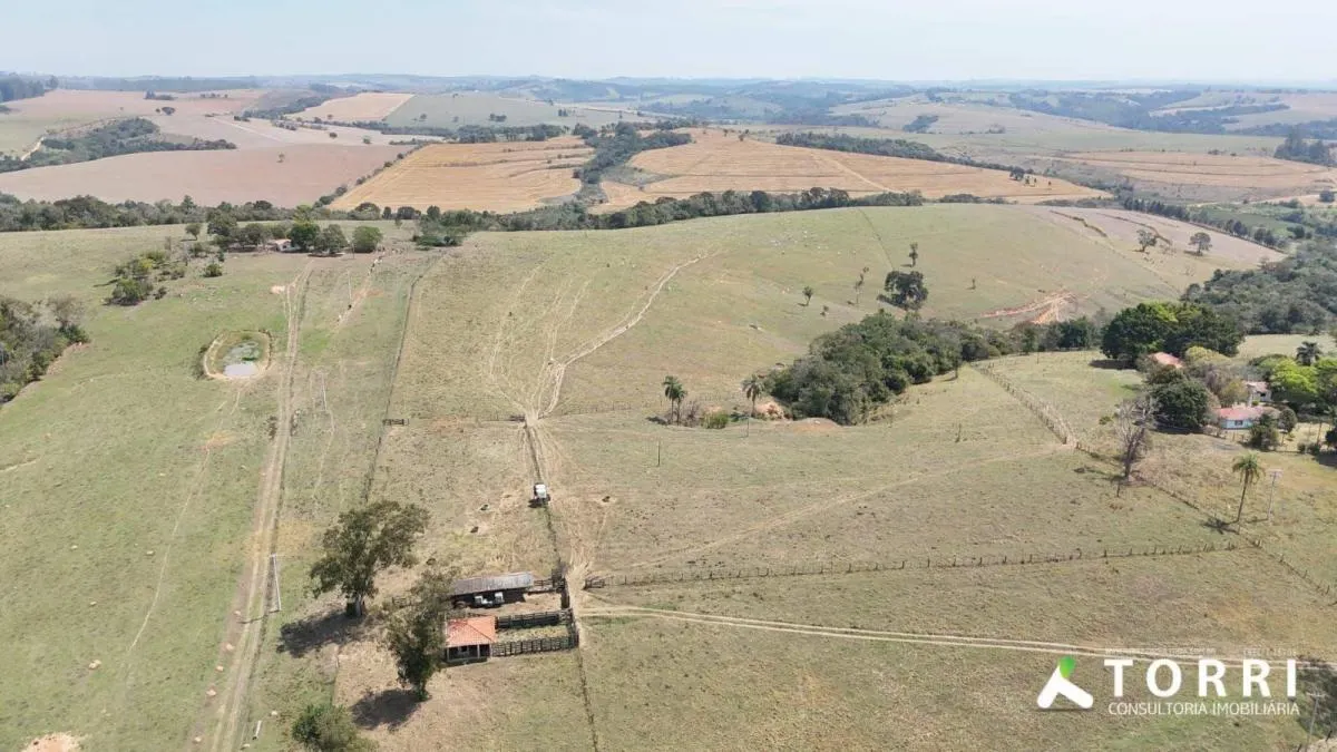 Sítio à venda de 25 ha em São Miguel Arcanjo, SP, Brasil