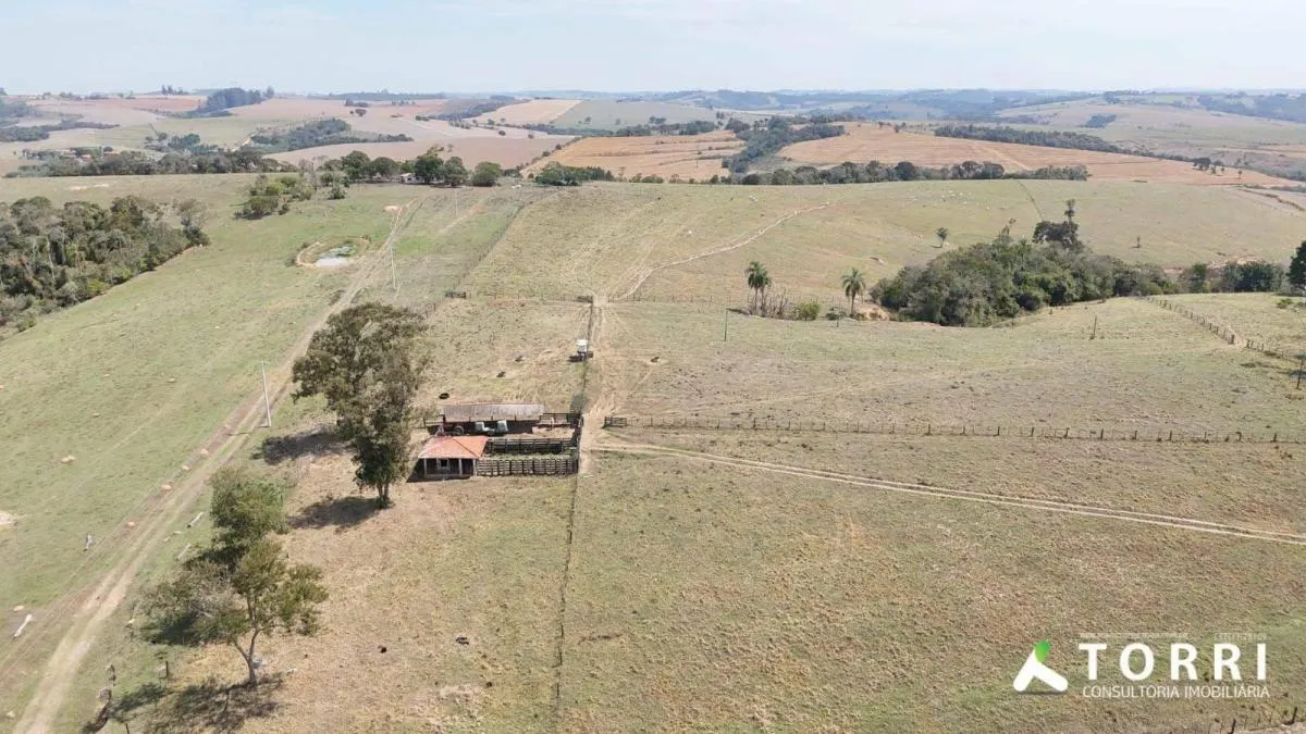 Sítio à venda de 25 ha em São Miguel Arcanjo, SP, Brasil