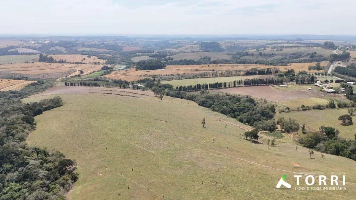Sítio à venda de 25 ha em São Miguel Arcanjo, SP, Brasil