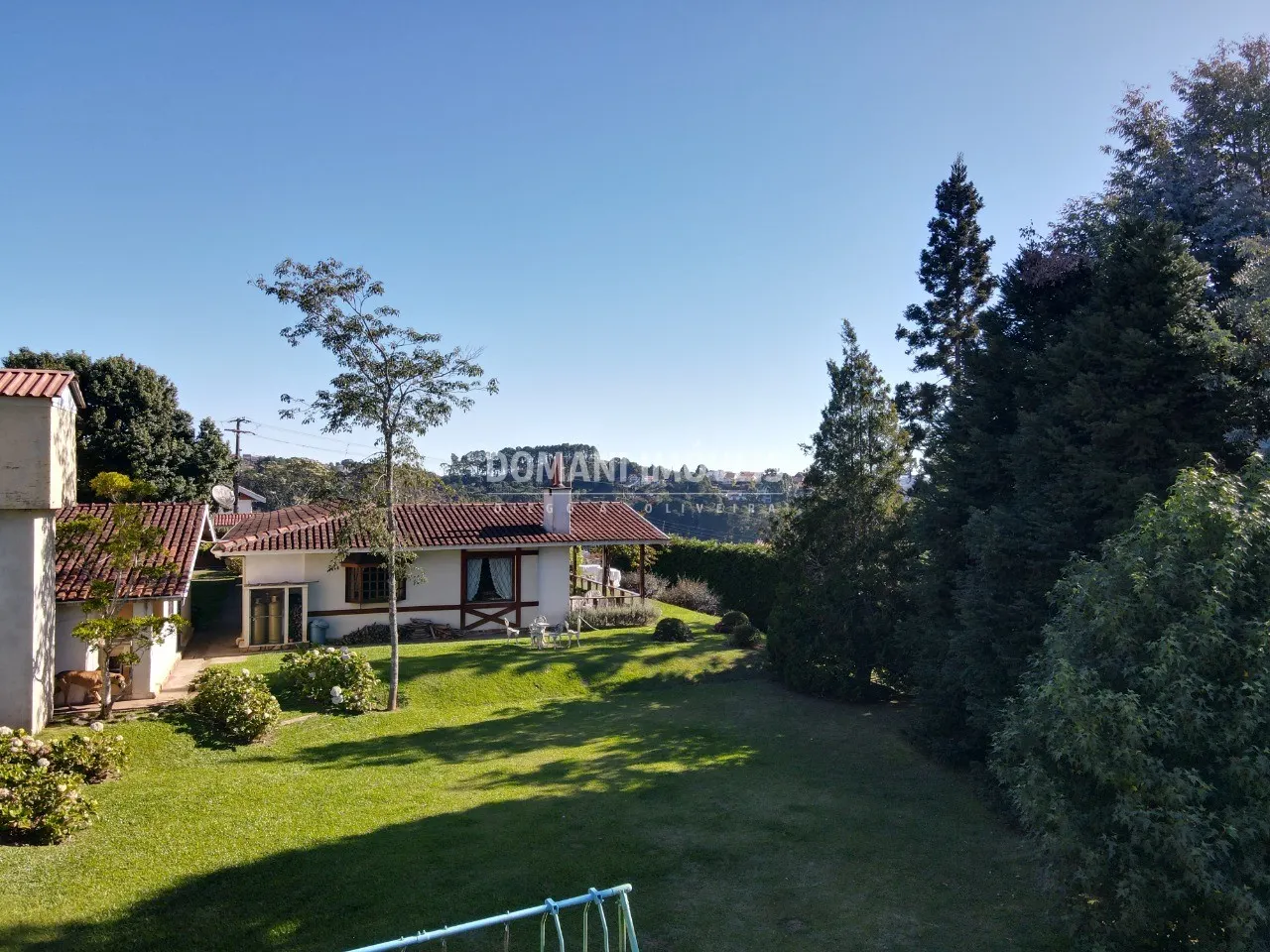 Casa à venda de 2.180 m² em Campos do Jordão, SP, Brasil