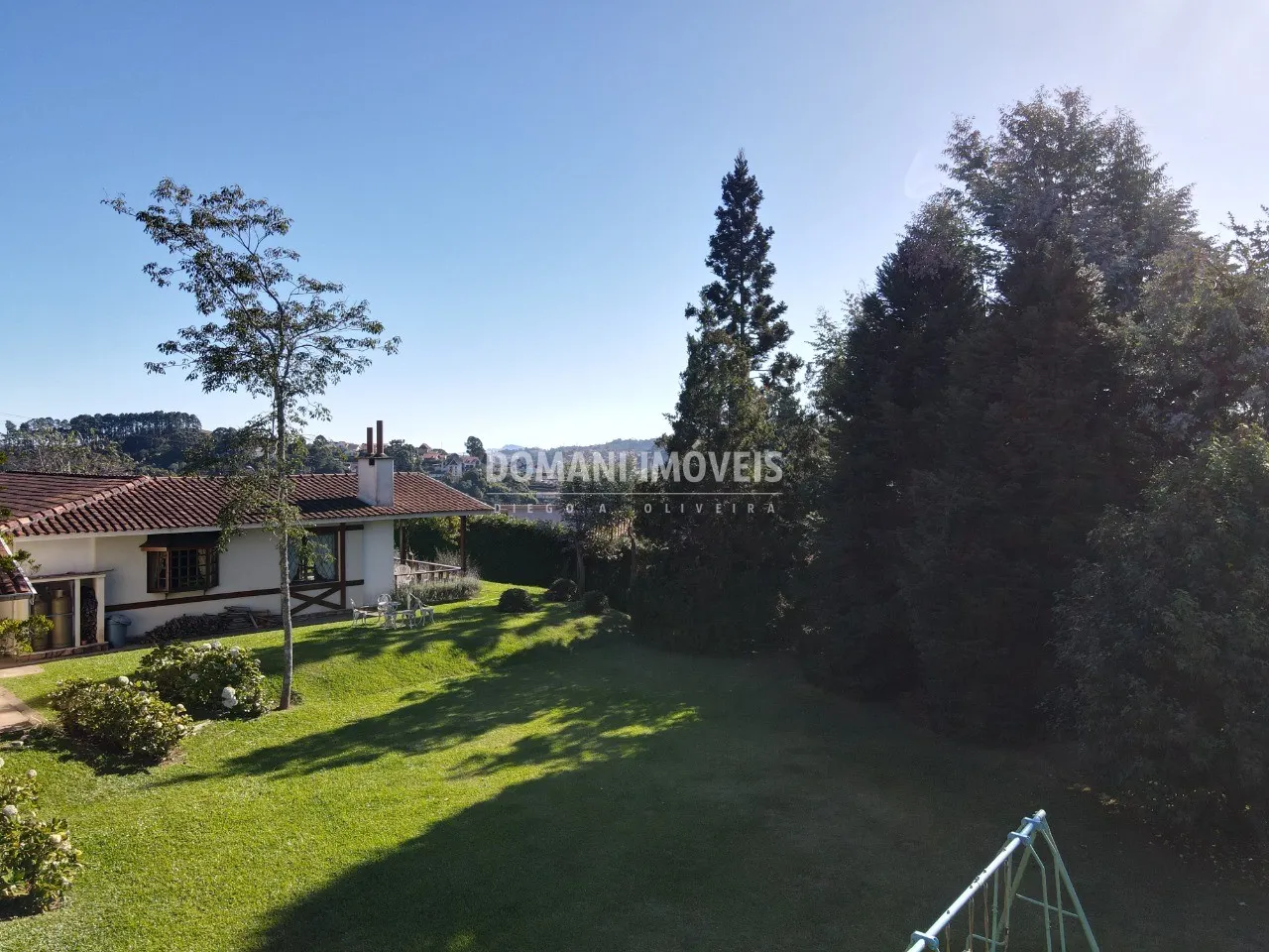 Casa à venda de 2.180 m² em Campos do Jordão, SP, Brasil