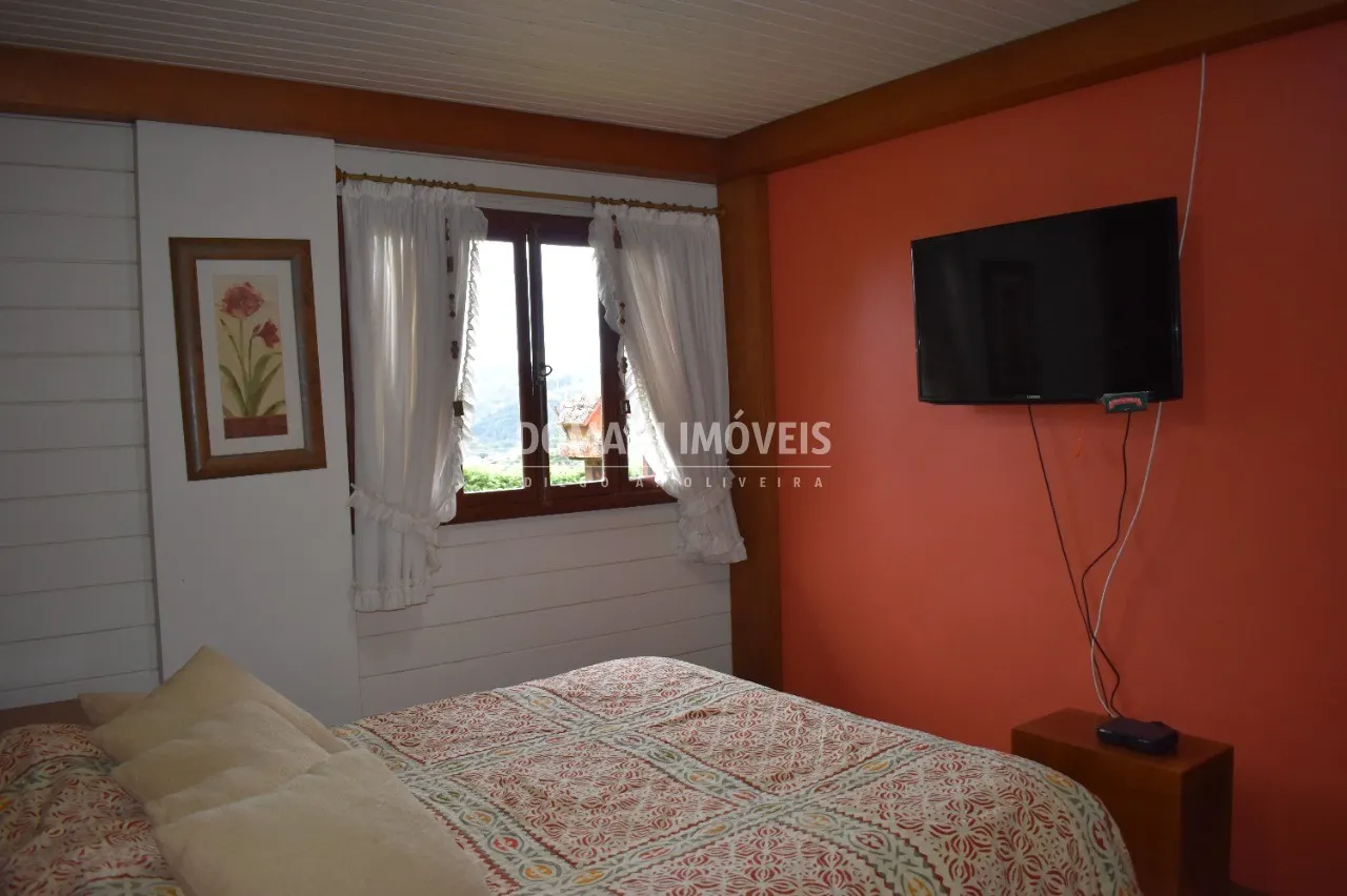 Casa à venda de 2.180 m² em Campos do Jordão, SP, Brasil