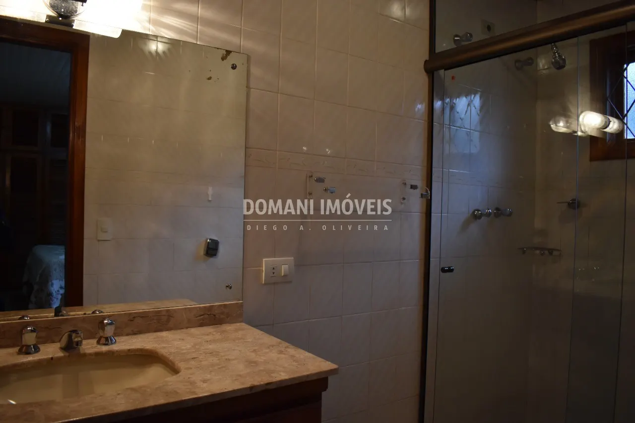 Casa à venda de 2.180 m² em Campos do Jordão, SP, Brasil