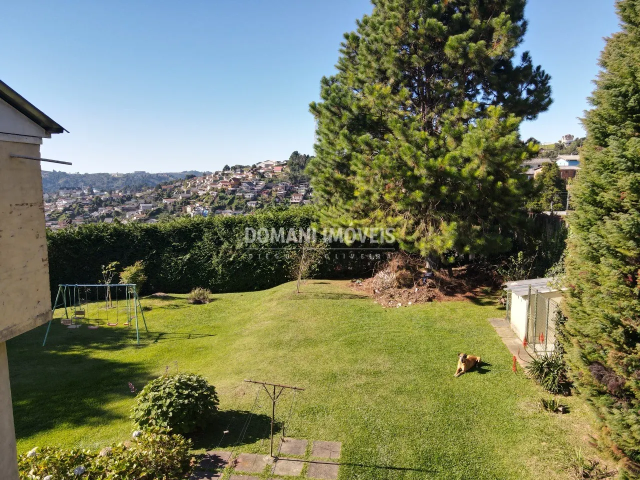 Casa à venda de 2.180 m² em Campos do Jordão, SP, Brasil