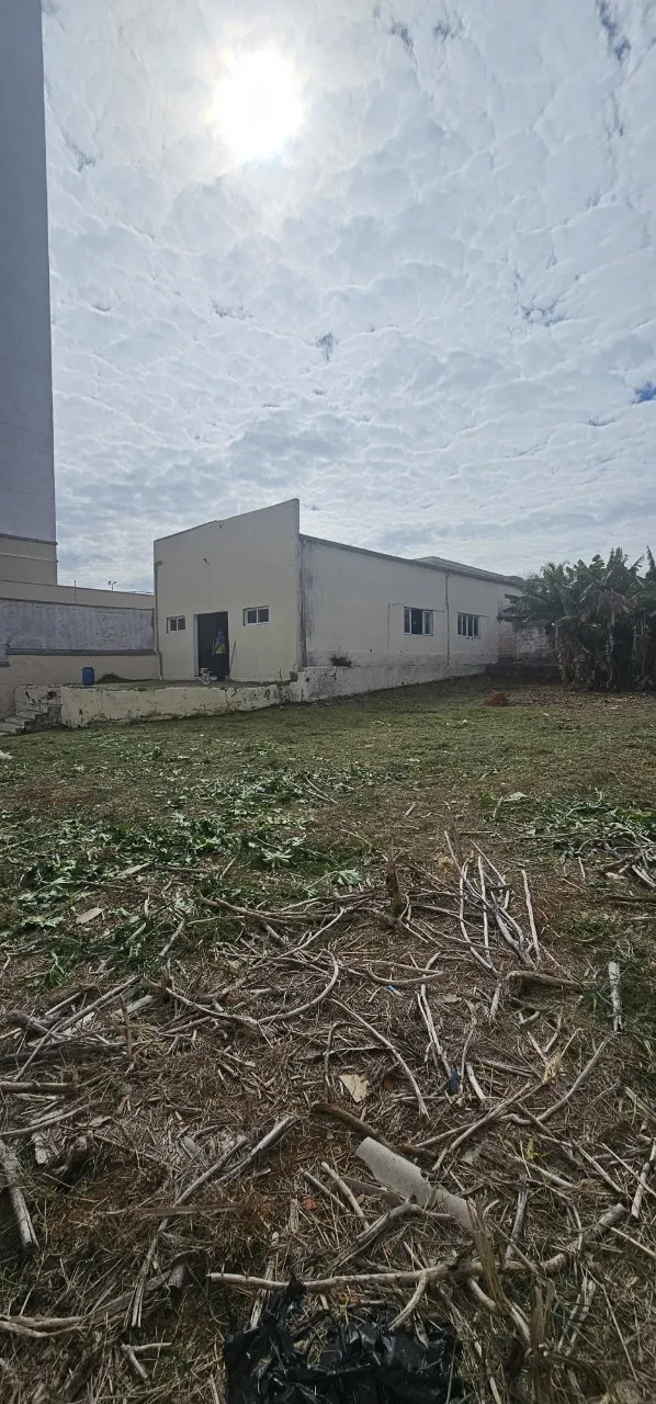 Comercial  de 1.000 m² em Hortolândia, SP, Brasil