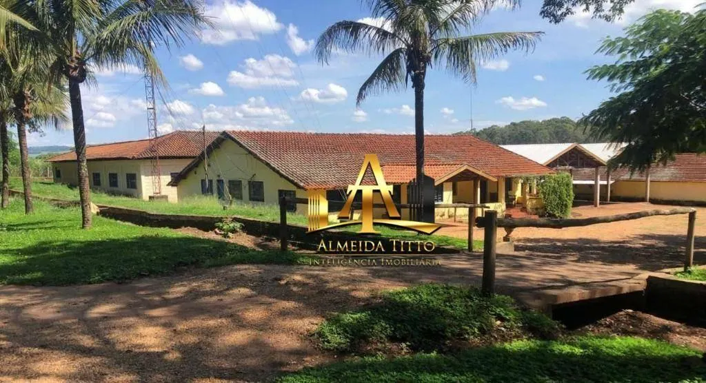 Fazenda à venda de 1.137 ha em Serra Azul, SP, Brasil