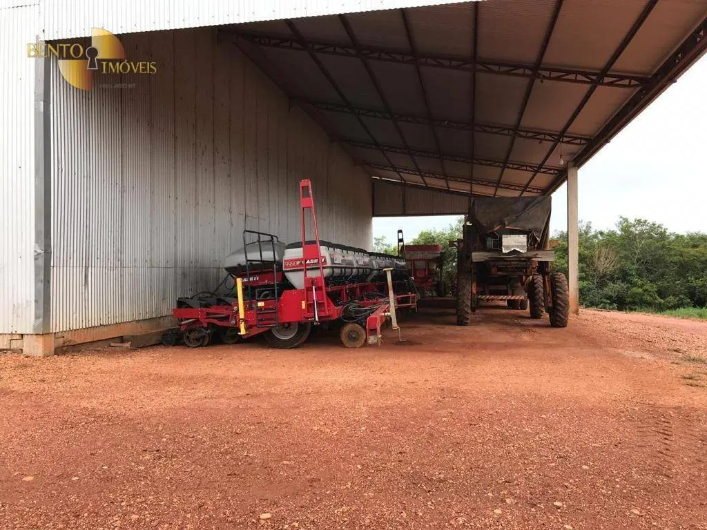 Fazenda à venda de 3.200 ha em Diamantino, MT, Brasil
