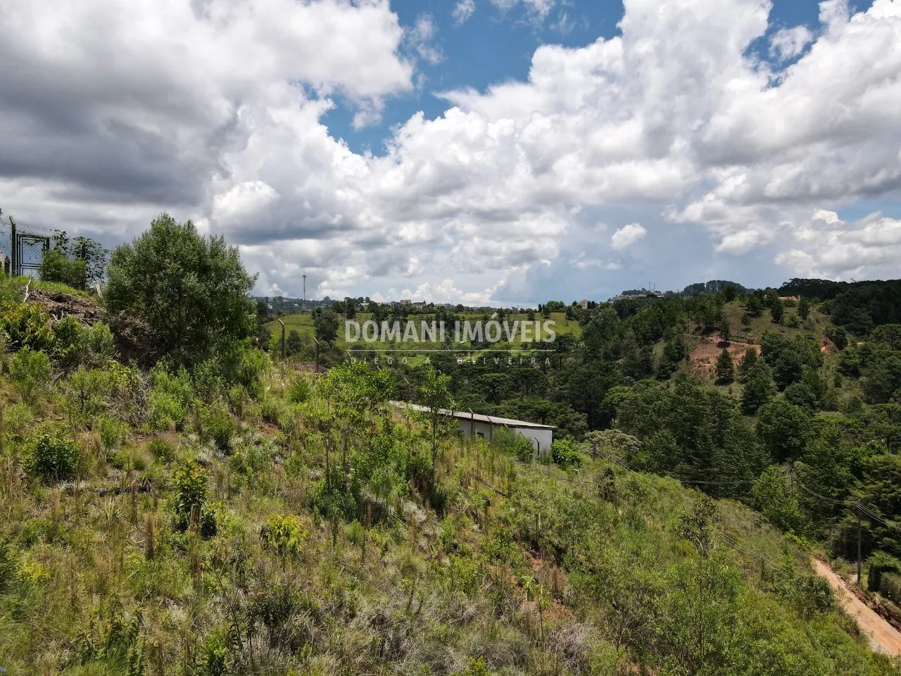 Terreno à venda de 1.610 m² em Campos do Jordão, SP, Brasil