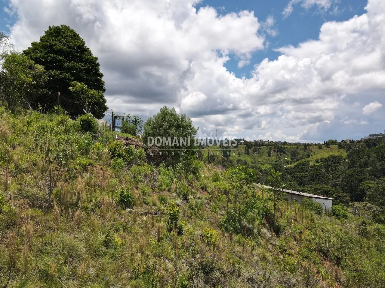 Terreno à venda de 1.610 m² em Campos do Jordão, SP, Brasil