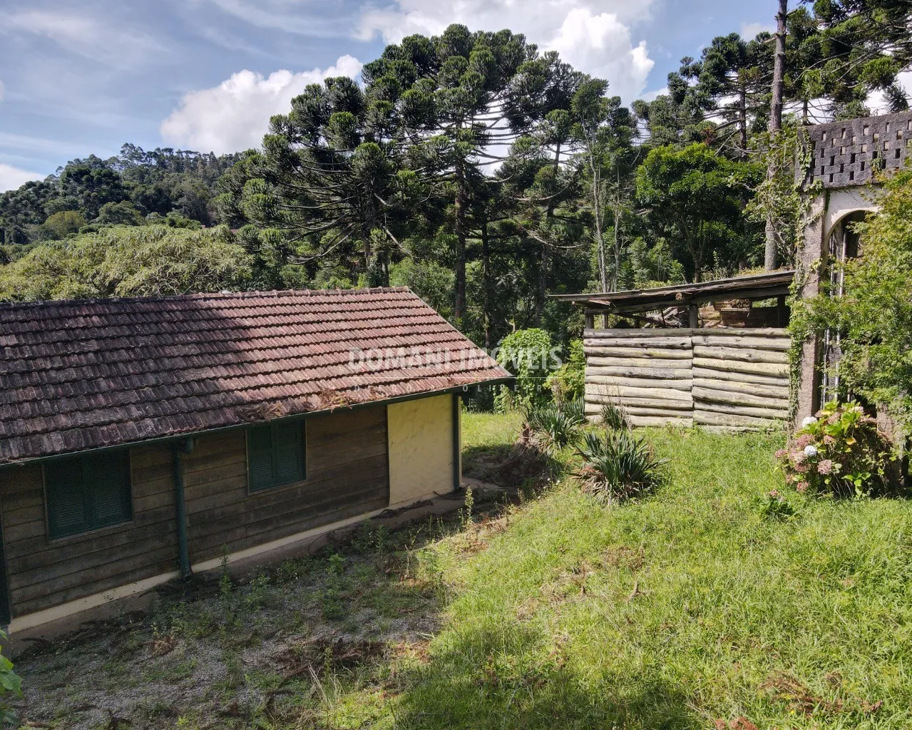 Terreno à venda de 5.260 m² em Campos do Jordão, SP, Brasil