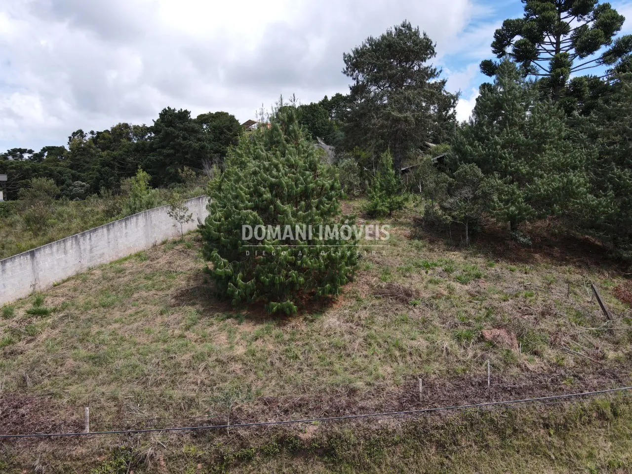 Terreno à venda de 1.070 m² em Campos do Jordão, SP, Brasil