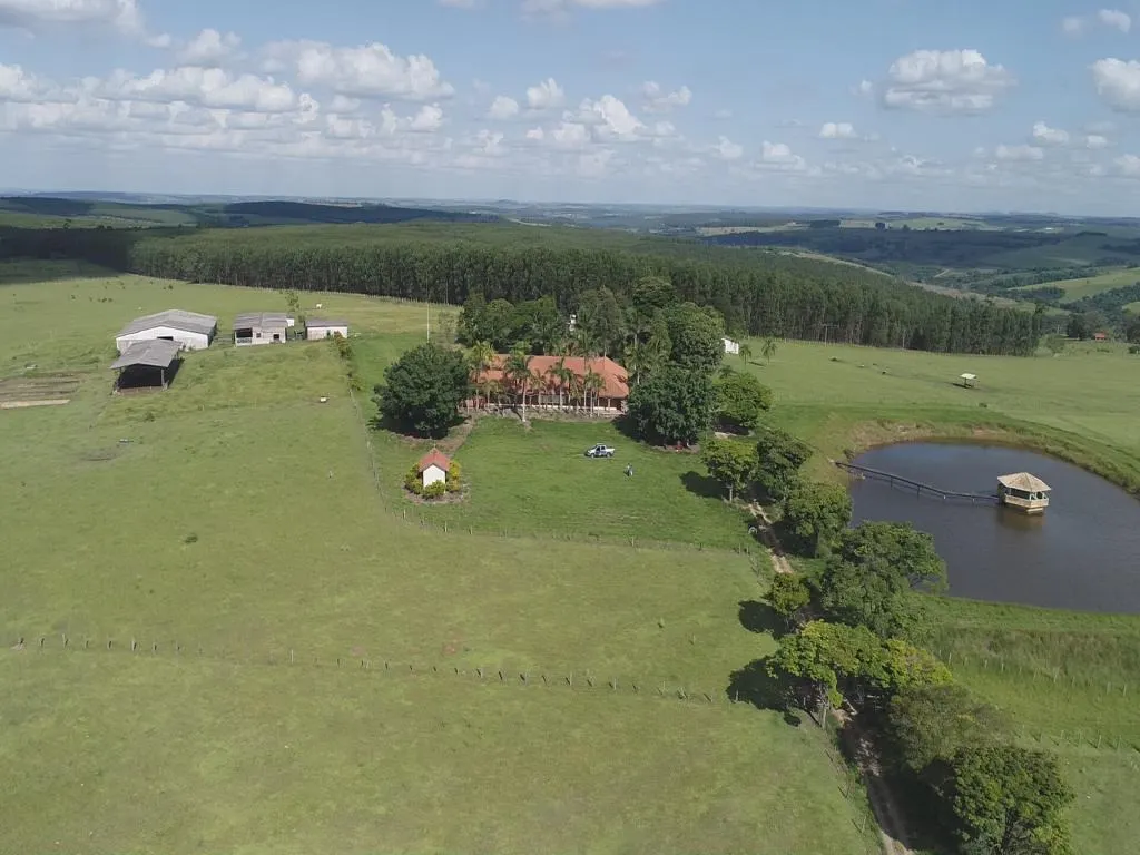 Fazenda à venda de 235 ha em Botucatu, SP, Brasil