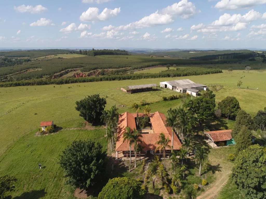 Fazenda à venda de 235 ha em Botucatu, SP, Brasil