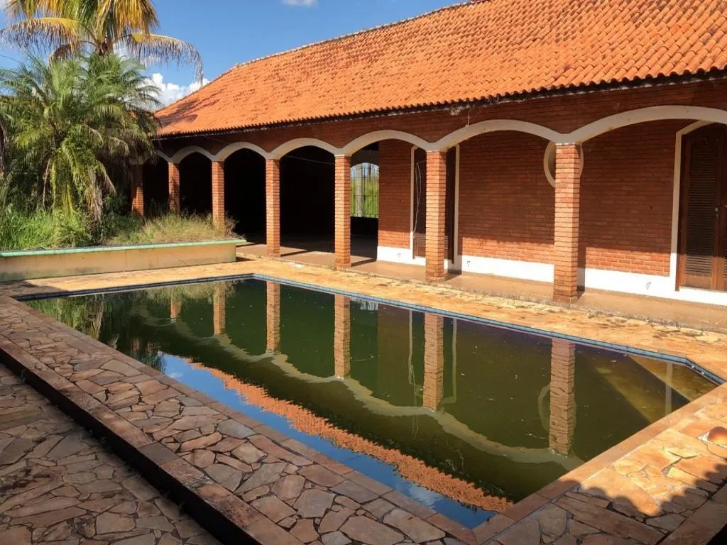 Fazenda à venda de 235 ha em Botucatu, SP, Brasil
