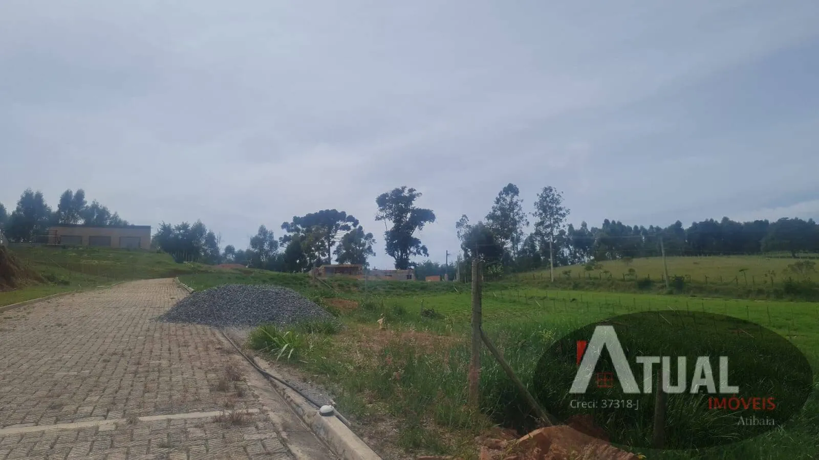 Terreno à venda de 600 m² em Nazaré Paulista, SP, Brasil
