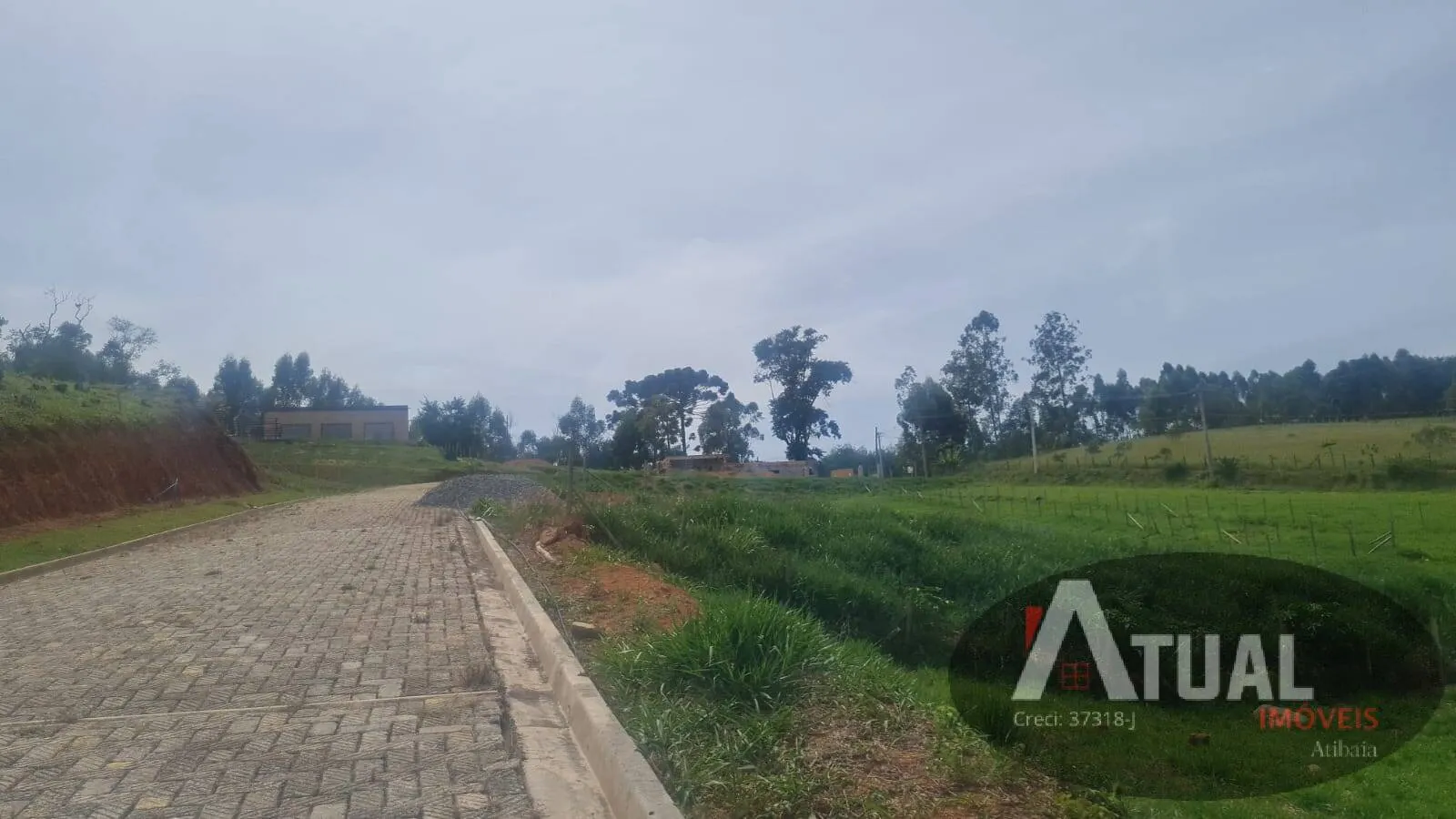 Terreno à venda de 600 m² em Nazaré Paulista, SP, Brasil
