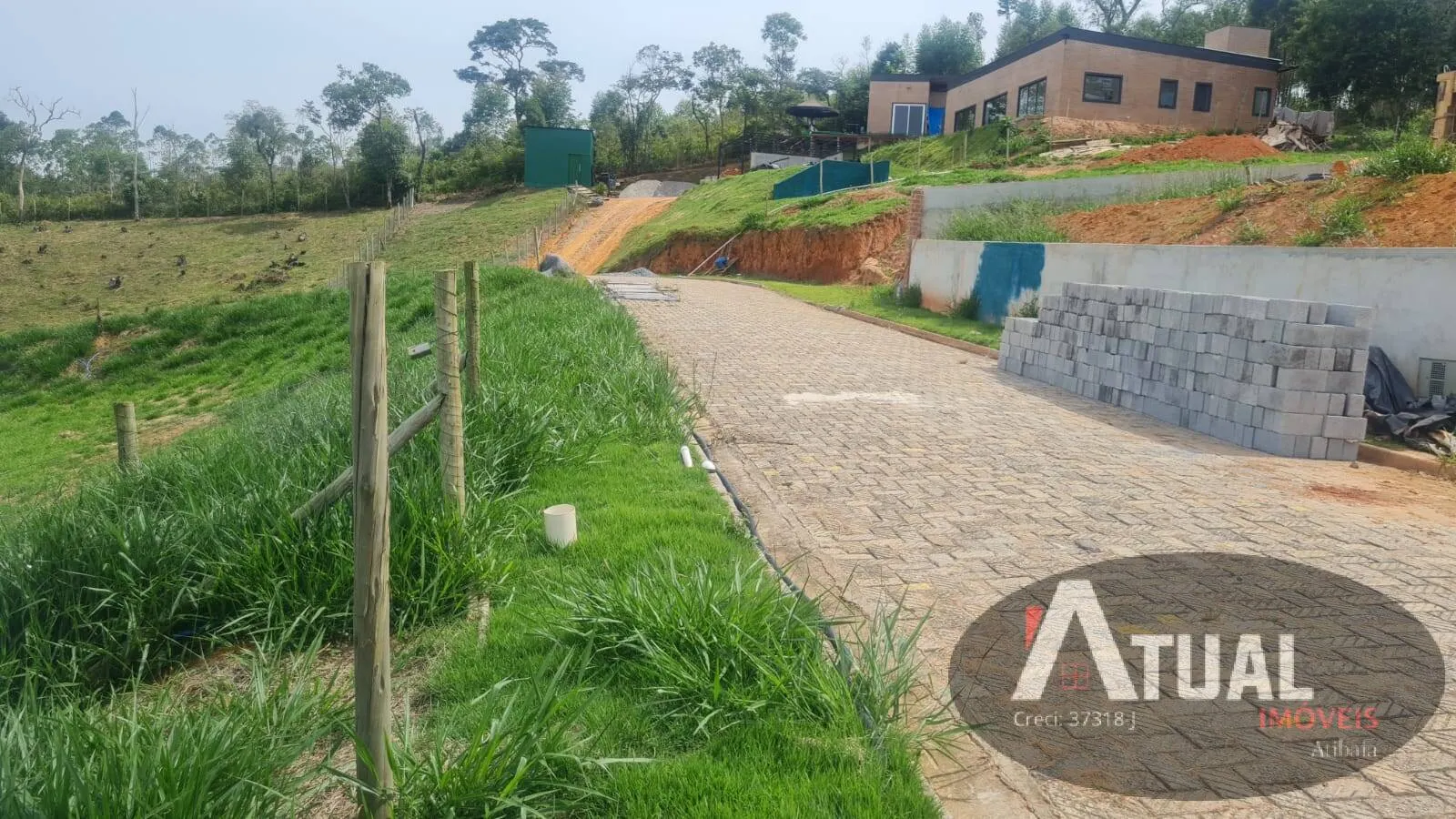 Terreno à venda de 600 m² em Nazaré Paulista, SP, Brasil