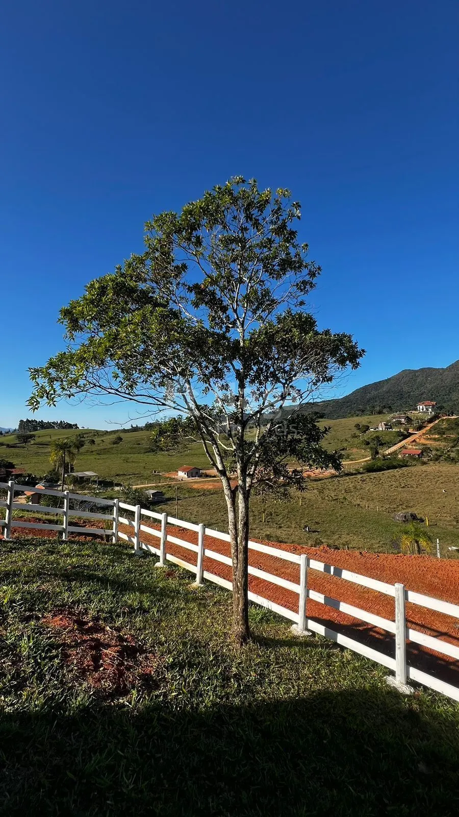 Chácara à venda de 900 m² em Tijucas, SC, Brasil